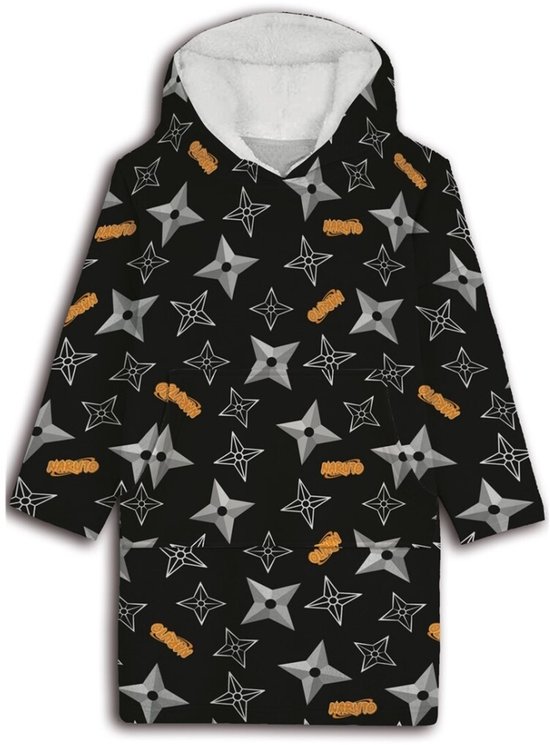 Zwarte hoodie deken met een all-over print van zilveren shuriken en oranje "Naruto"-logo's. De binnenkant van de capuchon is wit.
