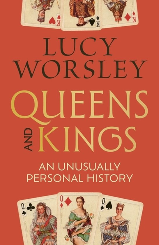 Boekomslag van 'Queens and Kings' met speelkaarten en de titel in grote letters op een rode achtergrond.
