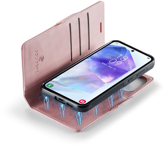 Roze hoesje, open, met magnetische pop-out, telefoon met laadkabels.