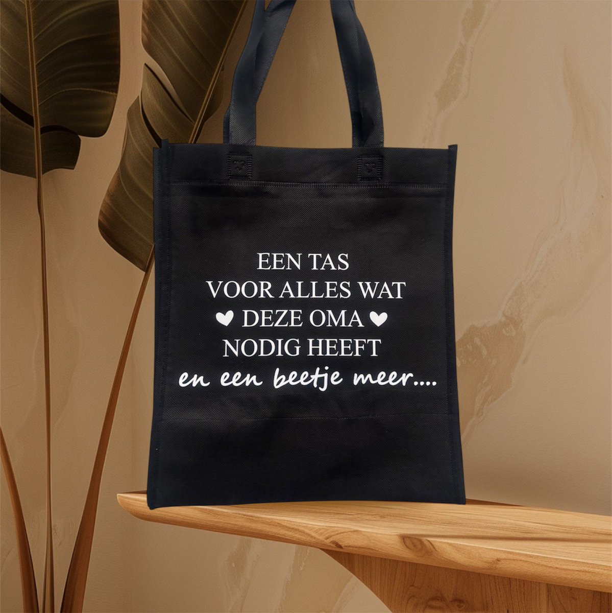 Cadeau tas - Voor Oma - bedankt - zwart - non-woven - 27 x 30 cm