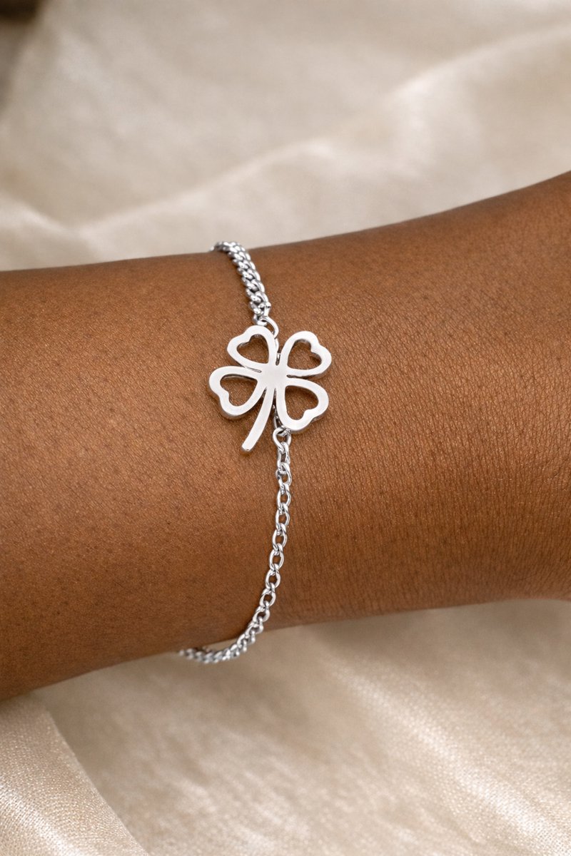La Rosa Princesa Klavertje Vier Armband 316L Premium Stainless Steel Zilverkleurig Geluksarmband met Betekenis