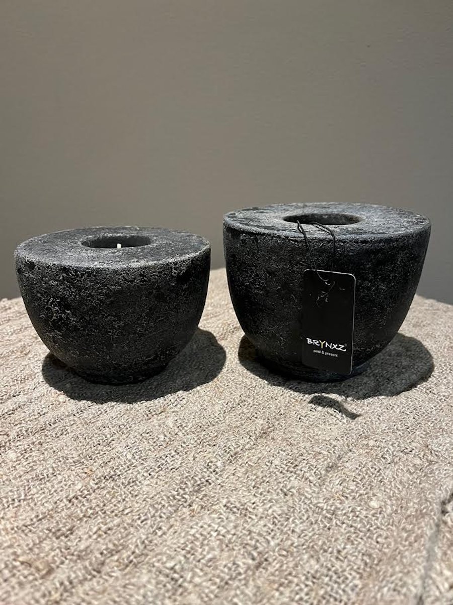 Brynxz Set van 2 Theelichthouders Basic Basalt- stoer sober- landelijk- wonen- sfeervol