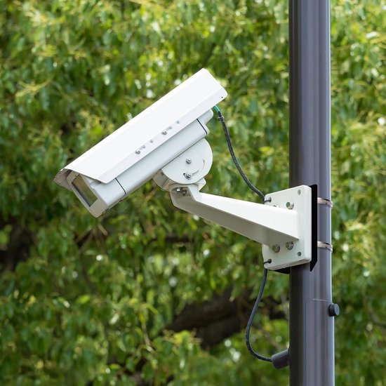 Beveiligingscamera-Beugel - Universele Verticale Paalmontagebeugel - Stevige Metalen Beugel - Met Bevestigingsring - Vlakke Paalbeugel - Metalen Beugell - Verticale Paaladapter - Geschikt Voor De Meeste Standaard Beveiligingscamera's - Zwart van Merkloos — afbeelding 2