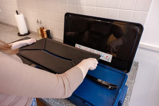 Coleman Snap ‘N Go Blue Sapphire 55QT Inklapbare Koelbox - 52 liter koelbox - Antibacterieel - blauw van Merkloos — afbeelding 2
