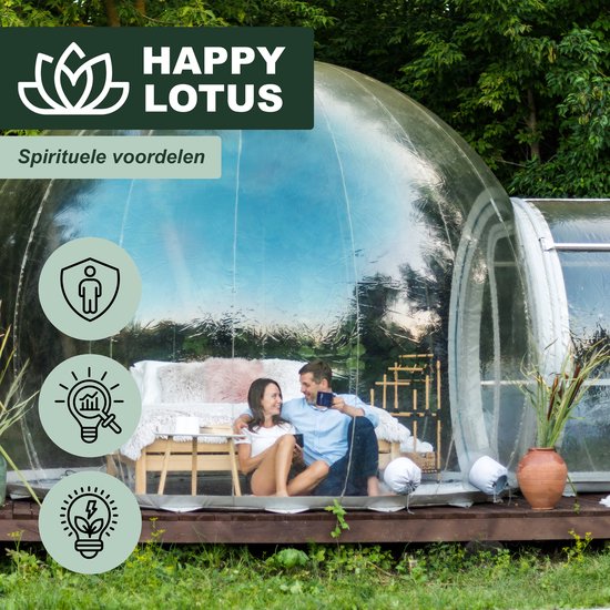 Een koppel in een bubbel tent met iconen voor spirituele voordelen.