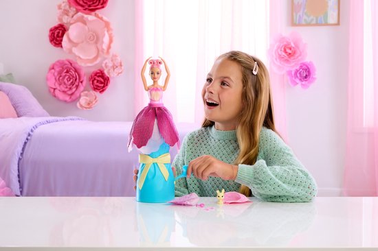 Barbie Petal Pop Geparfumeerde Modepop - Roze Tulpenjurk van Merkloos — afbeelding 5