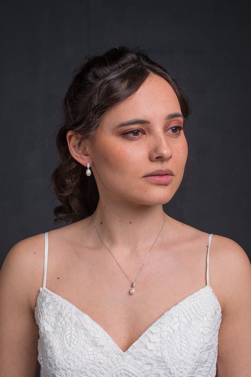 TK-S set van zilveren collier met zoetwater parelhanger + parel oorbellen - verfijnd - tijdloos