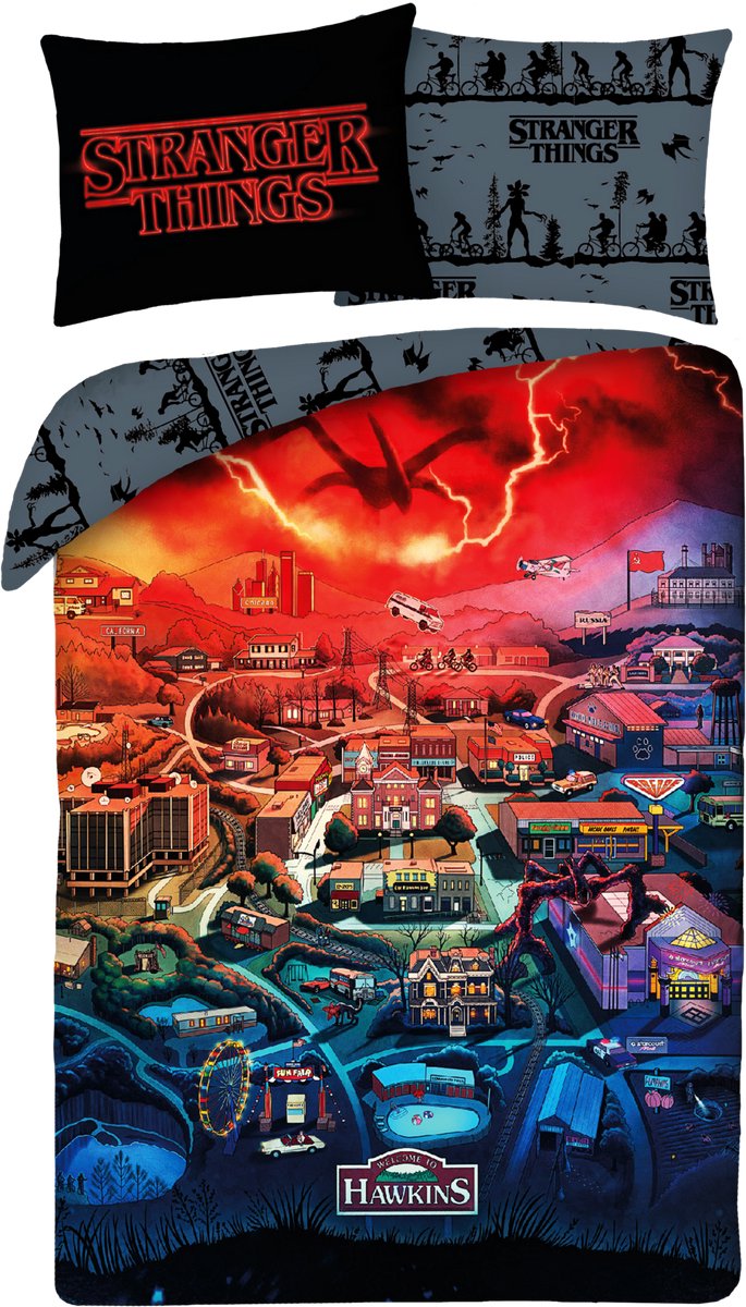 Stranger Things Dekbedovertrek Hawkins - 140 x 200 + 70 x 90 cm - Polyester