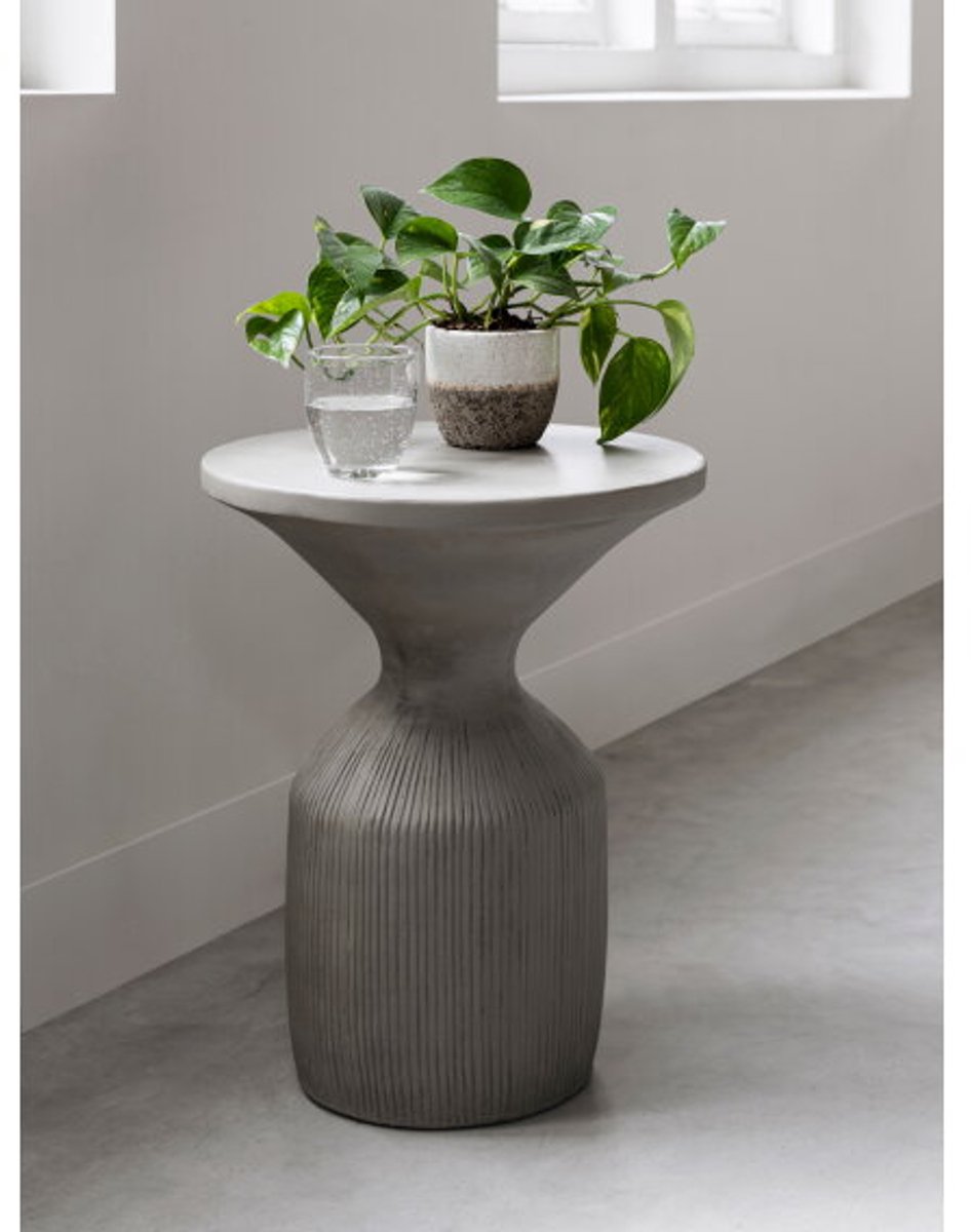 MUST Living Side table Flora Olive,41xØ51 cm, fiber cement olive