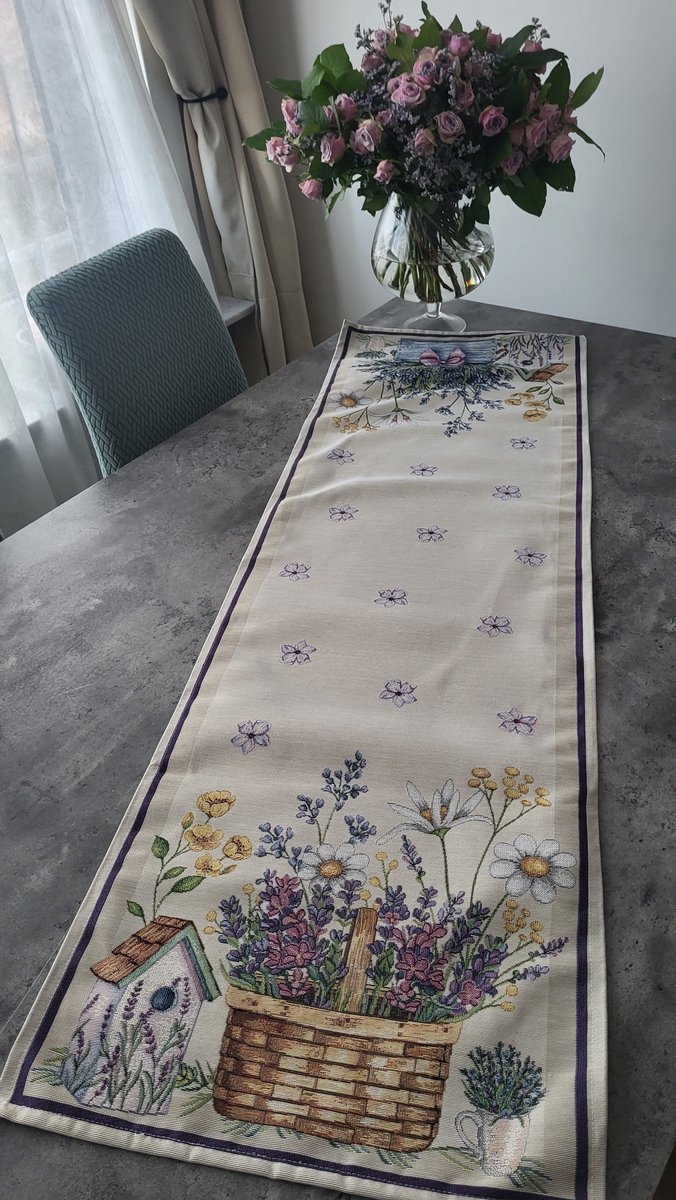 Tafelloper Gobelinstof Basket of Lavender 140*45cm