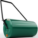 Groene Gardebruk tuinwals met zwarte handgrepen, geïsoleerd op witte achtergrond.