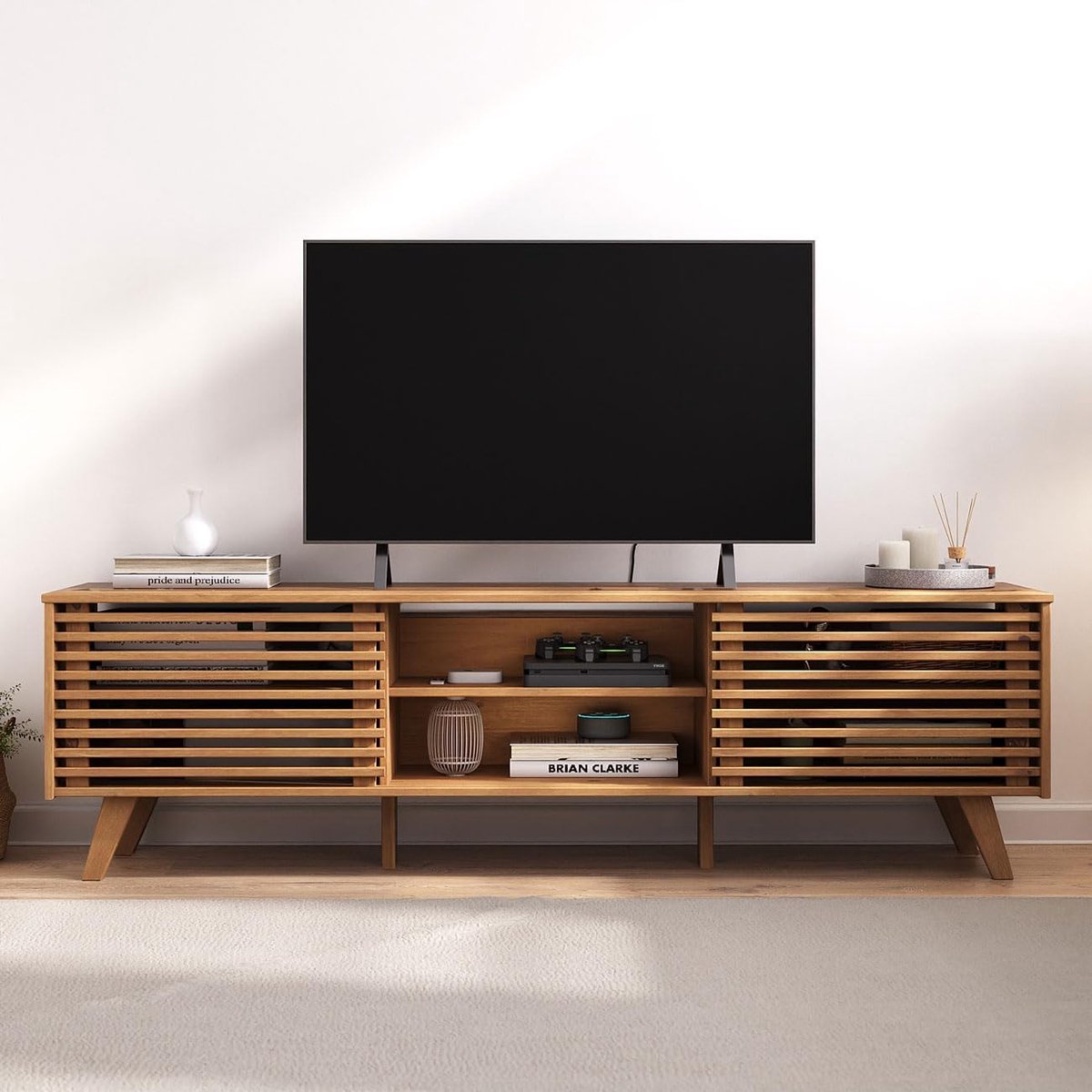 TV Lowboard 175x50x38 cm Eiken Massief Grenenhout – Modern TV Dressoir met 2 Schuifdeuren en 3 Verstelbare Planken – Geschikt voor 75 Inch TV – Pauwhome