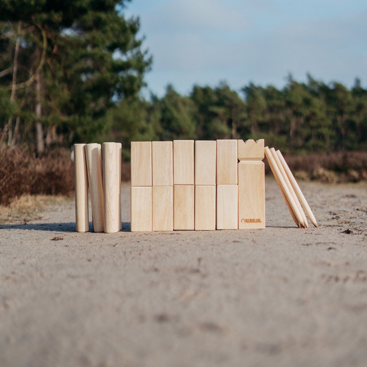 Kubb Spel Original Rubberhout - Wedstrijd set - Inclusief Stevige Draagtas - Familiespel voor Kinderen & Volwassenen - Zweeds zomerspel — afbeelding 10