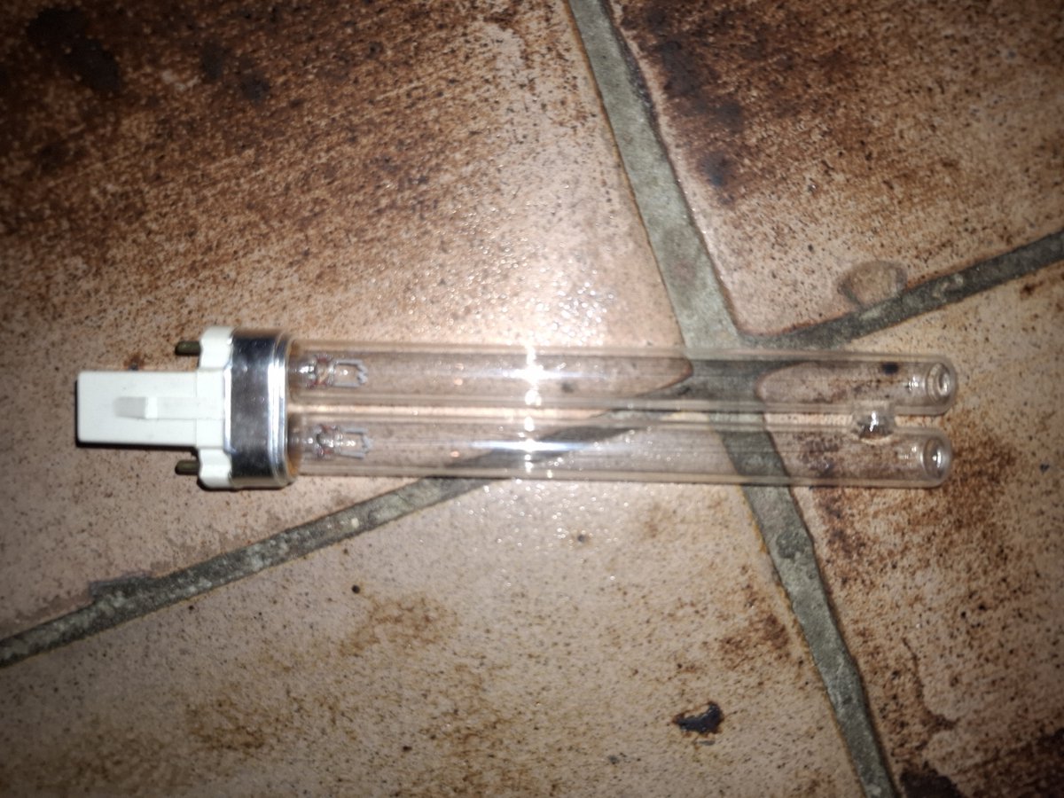 9 WATT UV LAMP 4 PINS PHILIPS