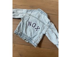 Jeansjas - Jeansvest - Met naam - 9-12 maand - Denimjas - Kind - Baby - Kinderjas - Jeansjas met naam - Spijkerjas - Communie - Kinderkleding - Jasje - Jack - Gepersonaliseerd