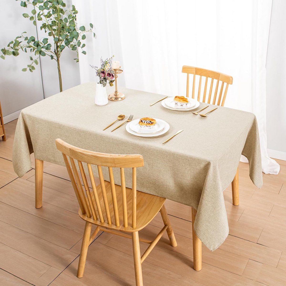 Beige Tafelkleed in Linnenlook 160 x 320 cm Waterafstotend en Wasbaar