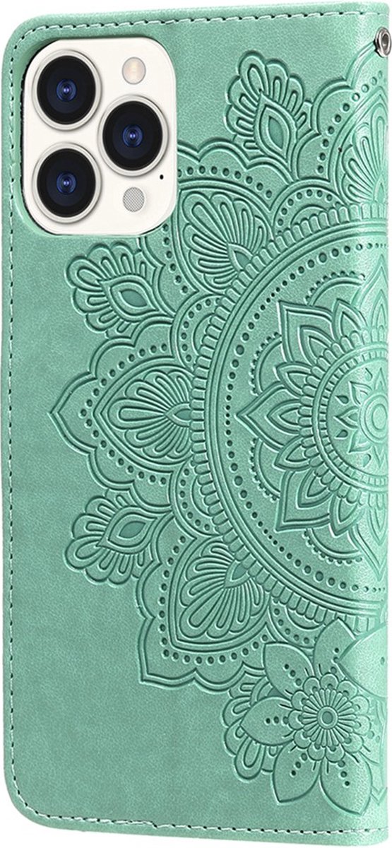 Peachy Wallet Bookcase kunstleer mandala hoesje geschikt voor iPhone 13 Pro - groen