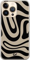 Hoesje geschikt voor Apple iPhone 13 Pro - Abstract Black Waves - Geometrisch patroon - Zwart - Apple Soft Case Telefoonhoesje - TPU Back Cover - Casevibes
