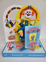 Clowntje Poki, boek, 2 poppenkast (jes) en handpop