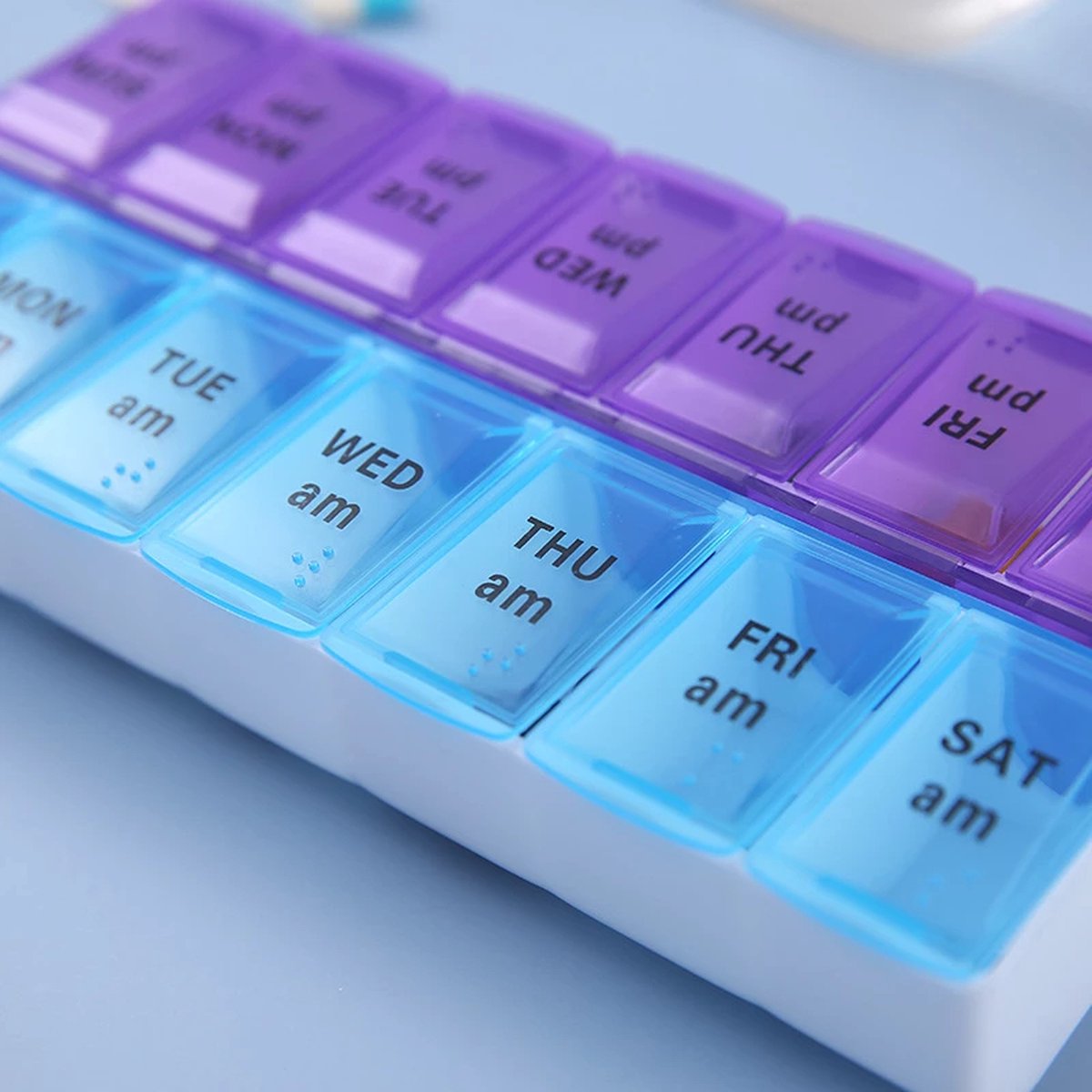 Goedkoopste 1 Stuk Medicijnen Doos 2 Daags - pillendoos - pillen box - 7 dagen - 2 Vakken per dag - 14 vakken per week - van Heble®