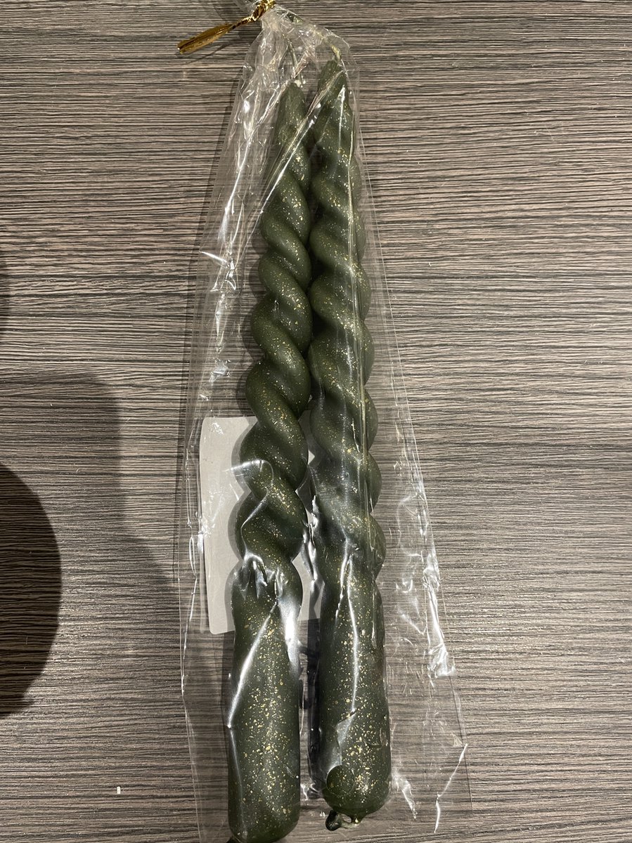 Twisted Christmas candles - Green