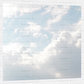 WallClassics - Muursticker - Grote Witte Wolken in de Lucht - 100x100 cm Foto op Muursticker
