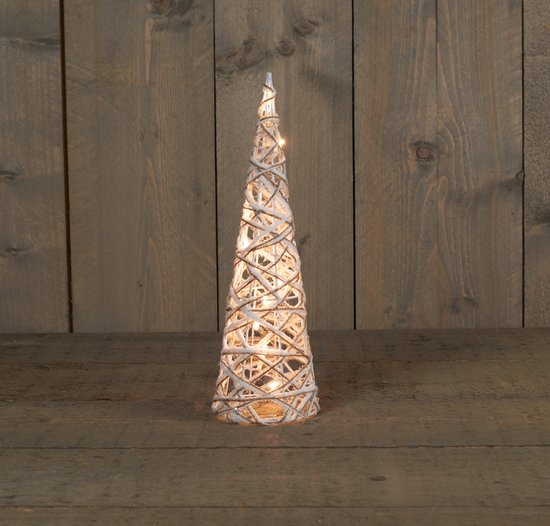 Un petit sapin de Noël en matériau tressé avec des paillettes blanches et un éclairage LED blanc chaud.