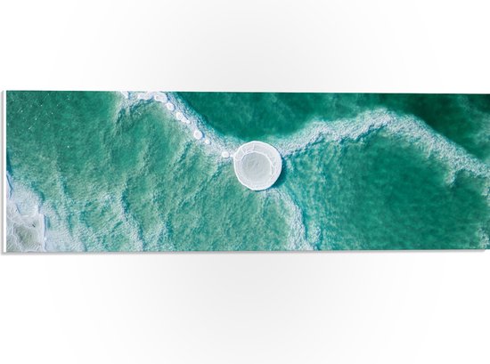 WallClassics - PVC Schuimplaat- Witte Golven in Groene Zee - 60x20 cm Foto op PVC Schuimplaat