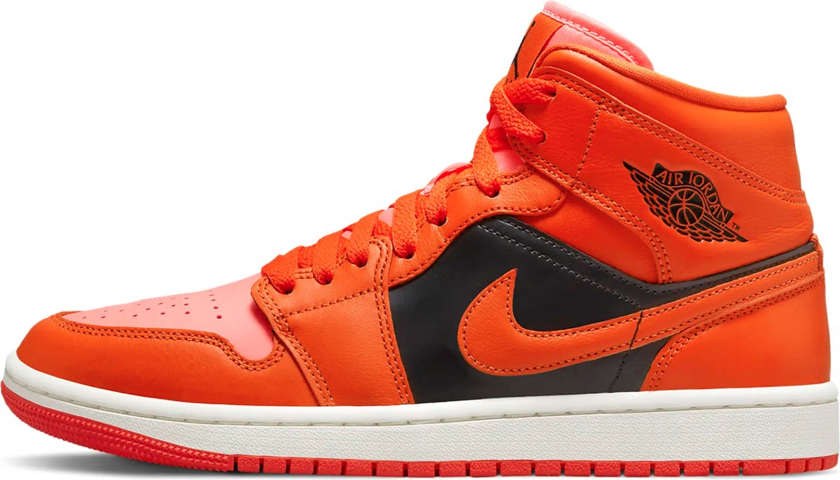 air jordan 1 mid halloween