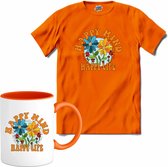 Flower Power - Happy Mind Happy Life - Vintage Aesthetic - T-Shirt met mok - Meisjes - Oranje - Maat 12 jaar