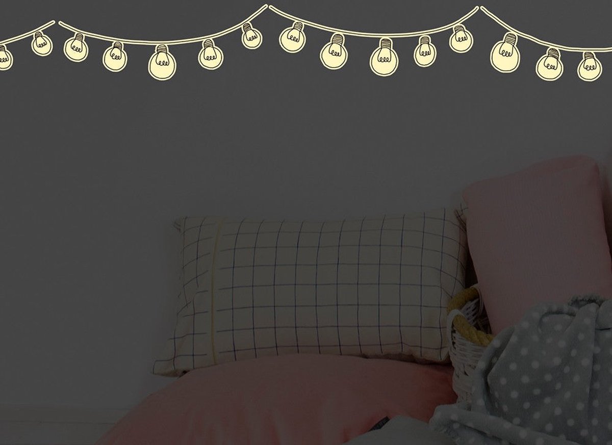 Chispum Wall Sticker Glow I.t.d. - Muurstickers - Cosmos