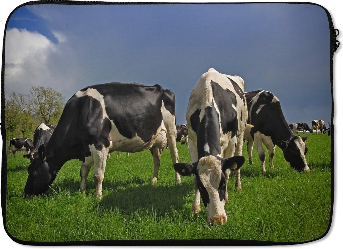 Laptophoes 14 inch 36x26 cm - Koeien - Macbook & Laptop sleeve Kudde grazende koeien - Laptop hoes met foto