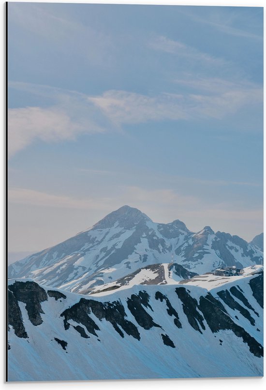 WallClassics - Dibond - Kronkelende Sneeuwbergen - 40x60 cm Foto op Aluminium (Wanddecoratie van metaal)