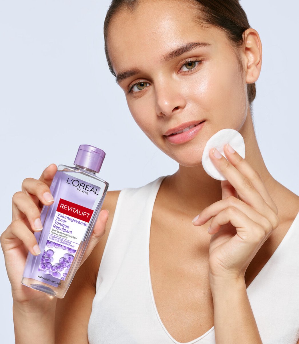 L'Oréal Paris Revitalift Volumegevende Toner thumbnail 6