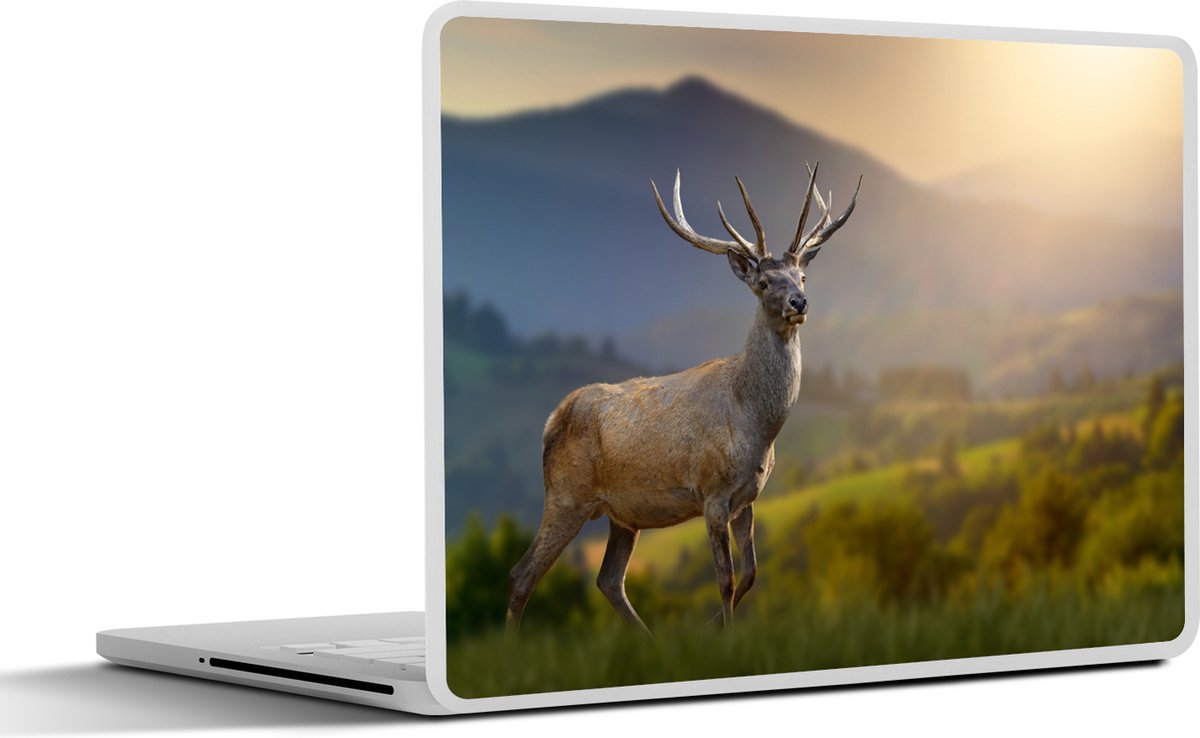 Laptop sticker - 12.3 inch - Hert - Berg - Gras - Zonsondergang - Dieren - Natuur - 30x22cm - Laptopstickers - Laptop skin - Cover