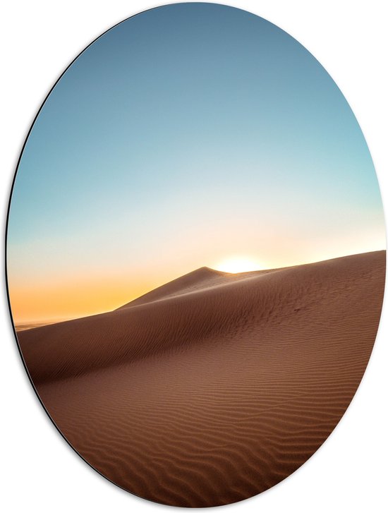 WallClassics - Dibond Ovaal - Hoge Duinen in de Woestijn - 51x68 cm Foto op Ovaal (Met Ophangsysteem)