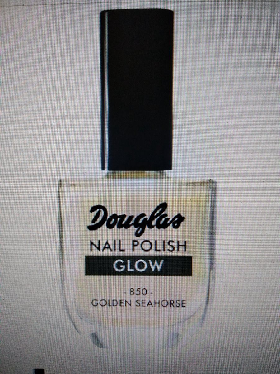 Douglas NAIL POLISH Make-up glow nagellak.