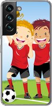 Geschikt voor Samsung Galaxy S22 hoesje - Een illustratie van twee voetballers die een prijs hebben gewonnen - Jongens - Meisjes - Kind - Siliconen Telefoonhoesje