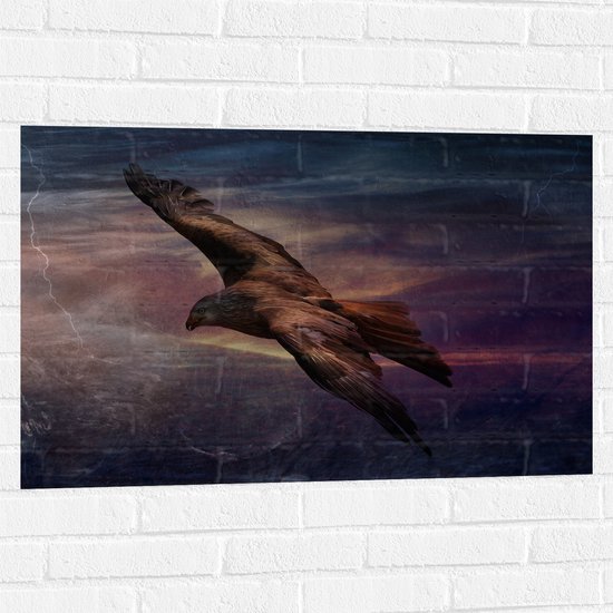 WallClassics - Muursticker - Golden Eagle Vliegend - 90x60 cm Foto op Muursticker
