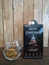 Cadeauset-Pakket-Kerst-Kerstmis-Kerstpakket-Chocolade-Belgische Chocolade-Merry Christmas-Happy New year-Happy-Gelukkig nieuwjaar-waterglas-glas-wijnglas-mama-moeder-bonus moeder-schoonmoeder-oma-super mama-lieve mama