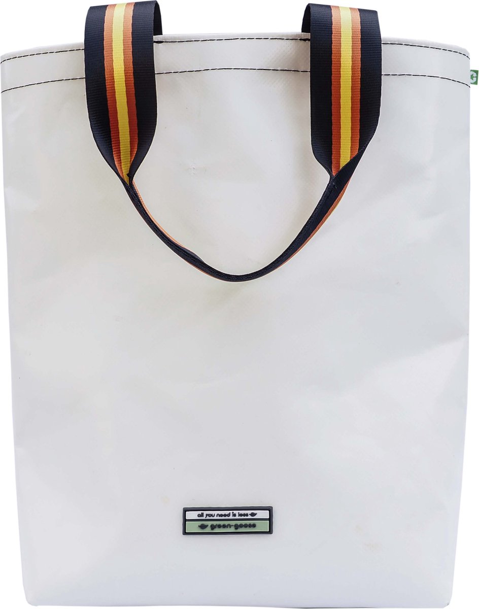 green-goose® Shoppertas Doro | Wit | 40 × 30 × 12 cm | Tas van Upcycled Vrachtwagenzeil | Stevig en Duurzaam | Gerecycled Materiaal uit Europa