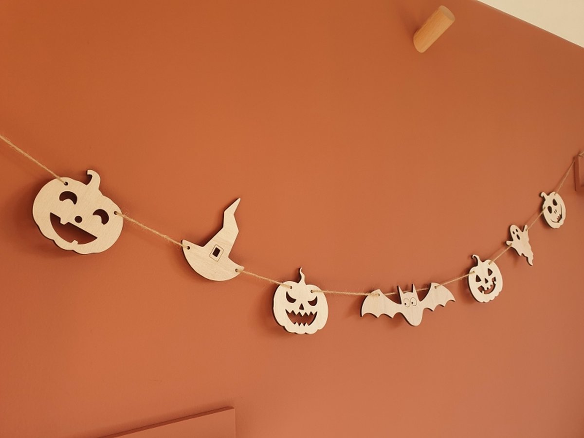 Halloween Slinger van hout - Slingers - Pompoenen - Griezelig - Spook - Vleermuis