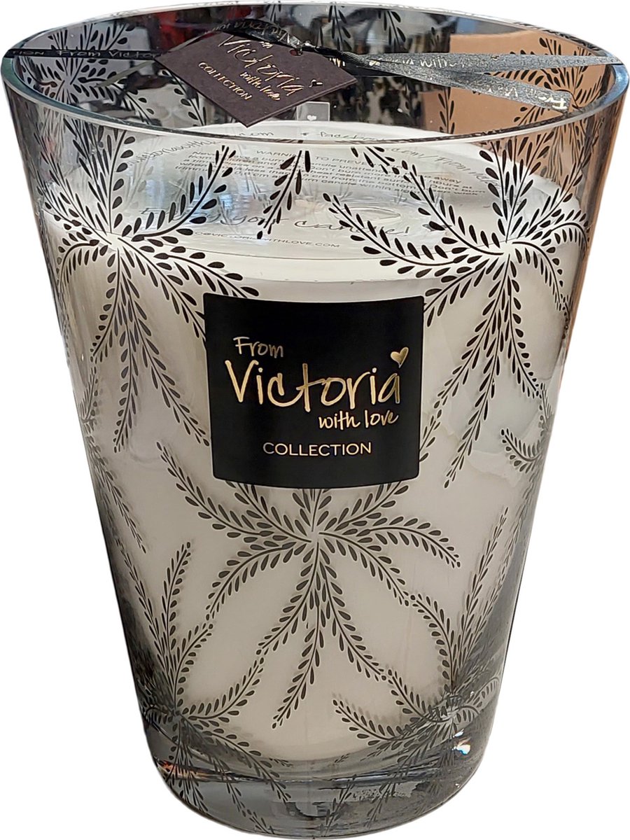 VICTORIA WITH LOVE BY PHILLINE.BE Victoria with Love kaars - Ferns Black - XL - Geurkaars Zwart