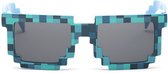 Pixel zonnebril blauw en groen  - feestbril - feest bril - foute bril - party bril - partybril