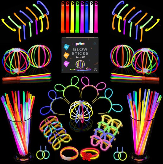 Partizzle 300-delig Glow in the Dark Sticks Pakket - Glowsticks - Breekstaafjes - Neon / Carnaval Party - Verjaardag Feest Versiering - 7 Kleuren