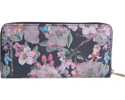 Een bijzondere portemonnee met een mooie afbeelding van allerlei bloemen. De portemonnee heeft een ruime inhoud. Twee grote vakken, diverse vakjes voor pasjes en bonnetjes en een ritsvakje. Voor uzelf of Bestel Een Cadeau.