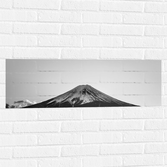 WallClassics - Muursticker - Berg avec sommet enneigé (noir/blanc) - 90x30 cm Photo sur Muursticker