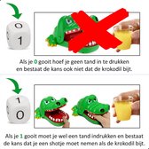 Krokodil met Kiespijn - Inclusief plastic Shotglaasjes - Drankspel - Drank Editie - Gezelligheidsspel - Krokodil Spel - Volwassenen - Bijtende Krokodil - Gezelschapsspel - Drinking Game - Party Spel - Speelgoed