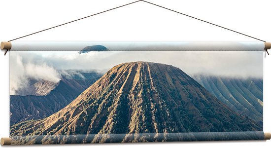 WallClassics - Affiche Textile - Nuages sur le Volcan Bromo, Indonésie - 90x30 cm Photo sur Textile