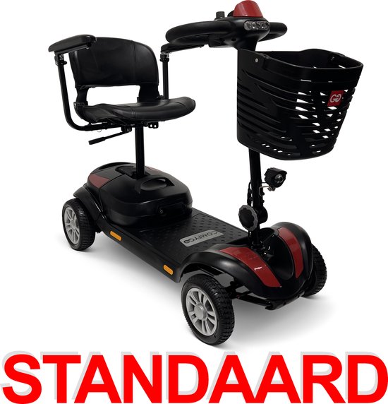 Zwarte scootmobiel met rode accenten en een mandje, op een witte achtergrond. Tekst 'STANDAARD' onderaan.